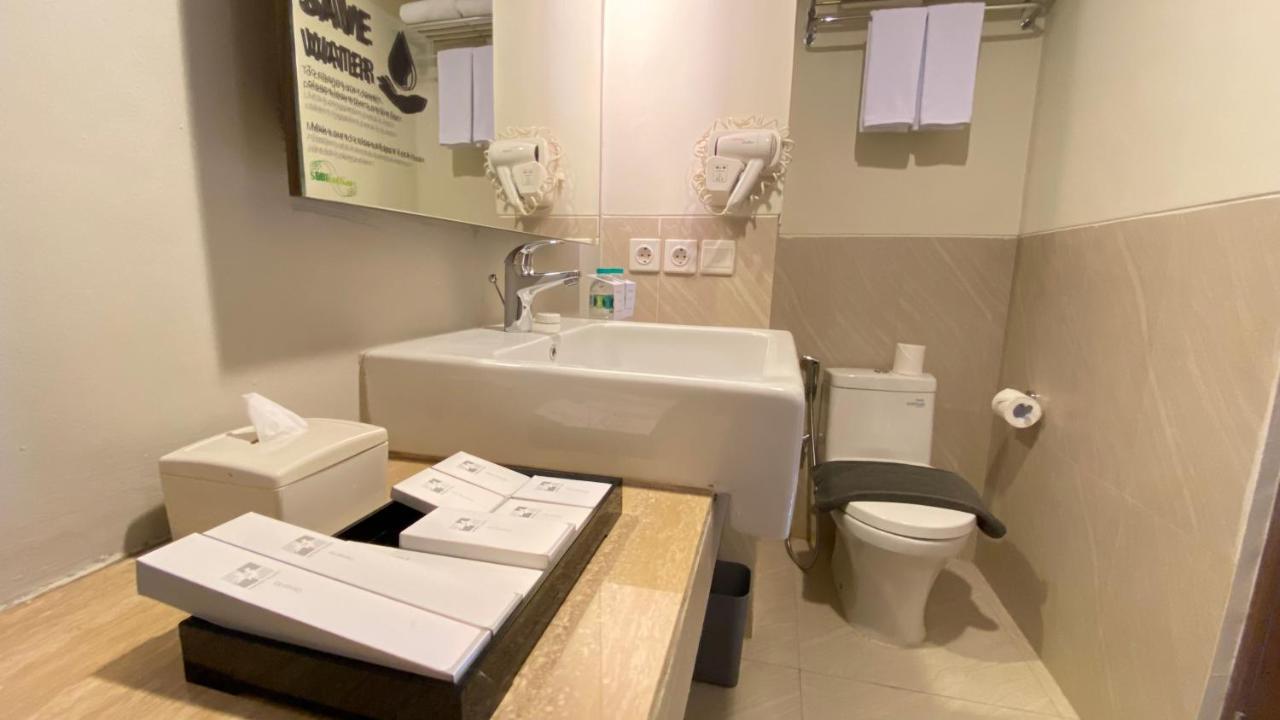 Swiss-Belcourt Bogor Hotell Eksteriør bilde