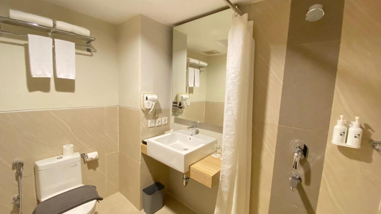 Swiss-Belcourt Bogor Hotell Eksteriør bilde
